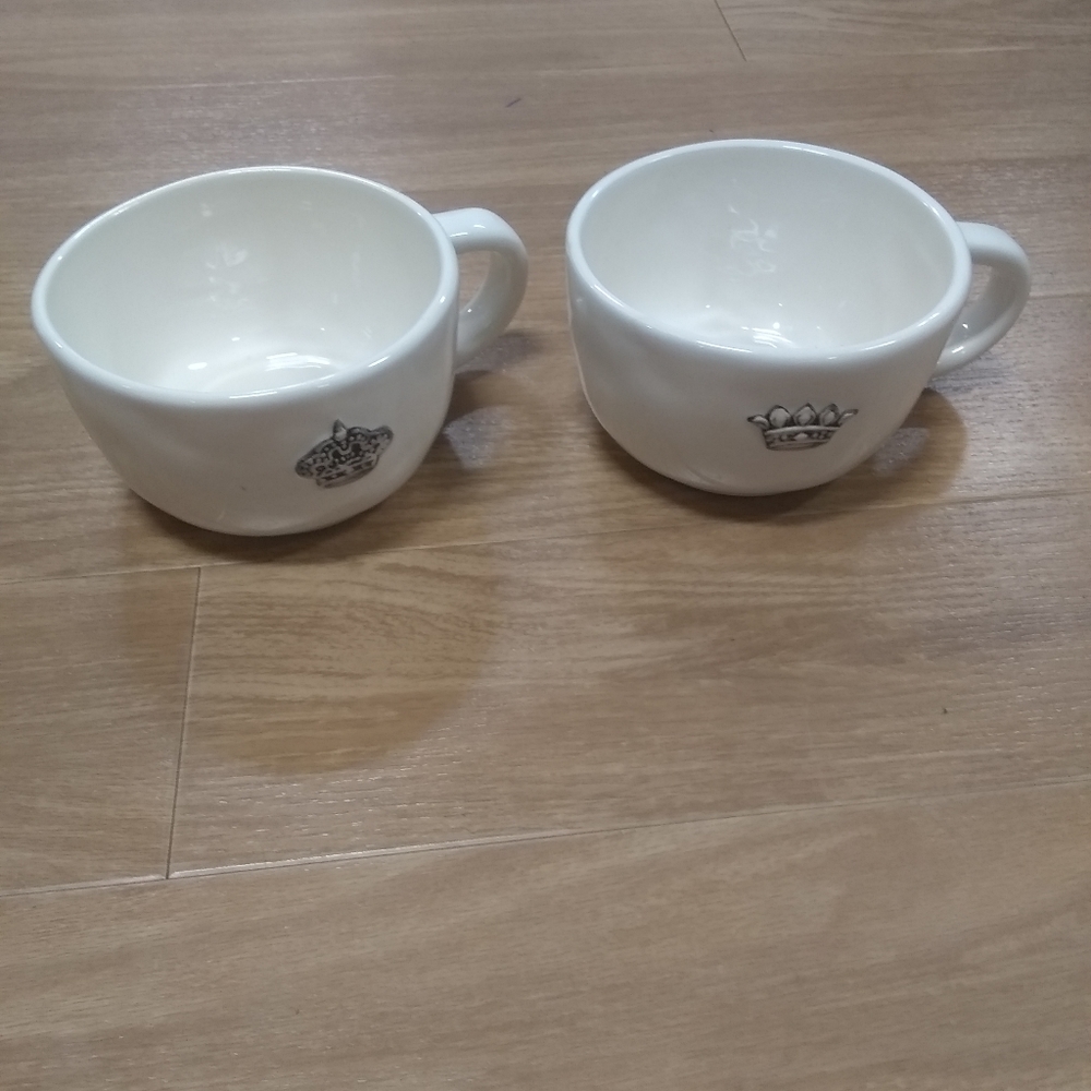 Amazing vintage rae dunn crown mugs lot